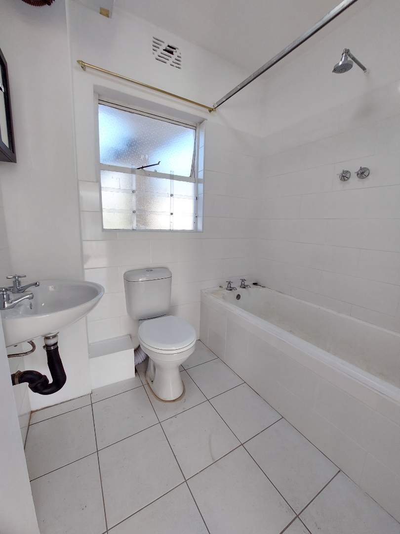 To Let 2 Bedroom Property for Rent in Tamboerskloof Western Cape